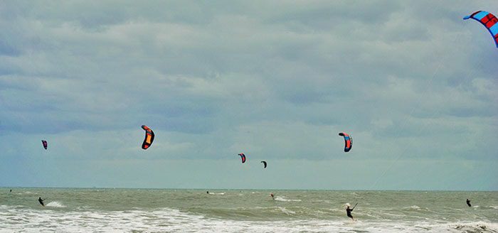 Guided Kitesurfing Downwinders in Cocoa Beach with Locals ...