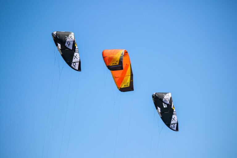 kiteboarding, kites, kiter, kite